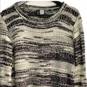 Divided H&M Pull over sweater